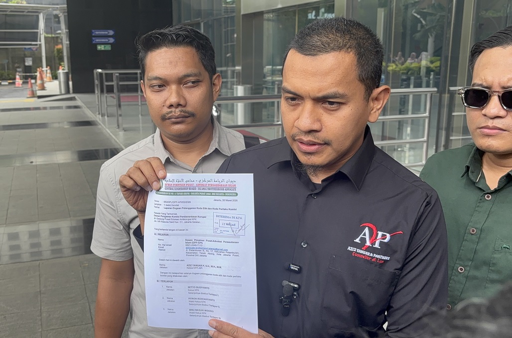 aziz_yanuar_pengacara_noel Anomali Penahanan Yaqut