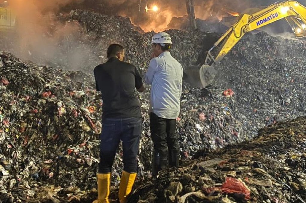 longsor_terjadi_di_tpst_bantargebang_kota_bekasi Longsor TPST