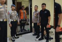 Foto: Suasana saat proses pemeriksaan dan penempatan khusus (patsus) terhadap Kompol DK di lingkungan Polda Sumatera Utara. 