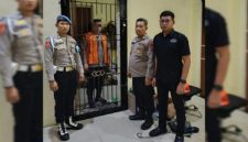 Foto: Suasana saat proses pemeriksaan dan penempatan khusus (patsus) terhadap Kompol DK di lingkungan Polda Sumatera Utara. 