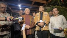 Mantan Ketua Umum PP Muhammadiyah, Din Syamsuddin mendesak polisi tidak melanjutkan laporan terhadap Wapres ke-10 dan 12 Jusuf Kalla (JK). Foto: Ist.