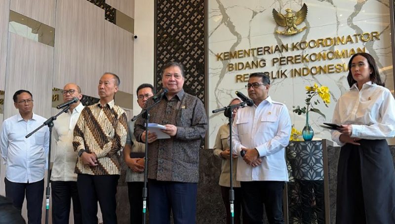 Satgas Percepatan Program Peningkatan Pertumbuhan Ekonomi membebaskan bea masuk untuk komoditas LPG dan bahan baku plastik. Foto: Ist.