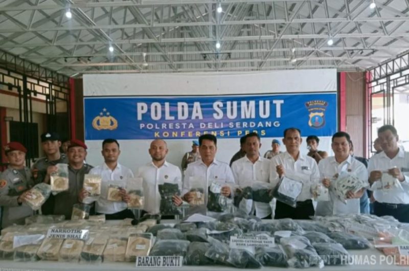 Polisi gagalkan penyelundupan narkoba senilai Rp57,2 miliar di Tol Lubuk Pakam Deliserdang. Foto: Ist.