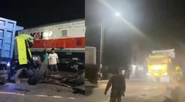 Kereta Api 408 (CL Dhoho) relasi Kertosono–Malang menabrak truk di pelintasan sebidang resmi JPL 190 Km 120+448, jalur antara Stasiun Blitar–Garum, Selasa (28/4/2026) malam. Foto: Ist.
