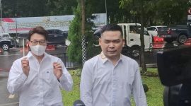 Polda Metro Jaya resmi memperpanjang masa tahanan dr. Richard Lee mulai tanggal 5 Mei hingga 3 Juni 2026 mendatang guna melengkapi berkas perkara dalam kasus dugaan pelanggaran perlindungan konsumen. Fotot: Ist.