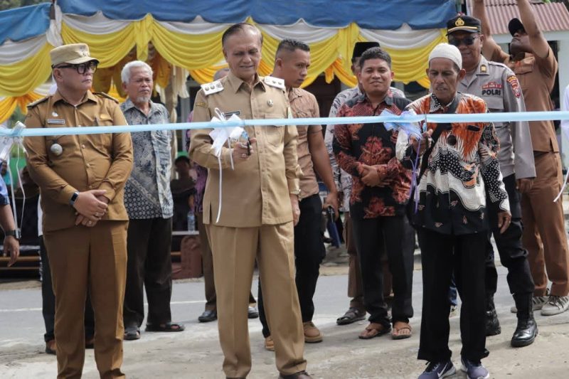 Wabup Pakpak Bharat Resmikan Dapur SPPG Ke-4 di Kecupak I. (Foto-Ist) 