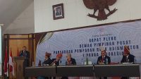Rapat pleno