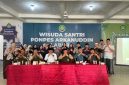 Foto bersama usai Penandatanganan MoU KPAD Labuhanbatu Utara dan Ponpes Arkanuddin, Rabu (7/5/2026). Tampak jajaran KPAD, pimpinan pesantren, serta para asatidz berfoto bersama, menandai dimulainya sinergi perlindungan anak demi lingkungan pesantren yang aman dan ramah anak. Foto: GS