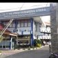 Kantor LLDIKTI Wilayah I Sumatera Utara di Jalan Sempurna, Tanjung Sari Medan, yang menjadi sorotan publik terkait dugaan penggelembungan anggaran sejumlah proyek renovasi dan pengadaan fisik di lingkungan institusi tersebut. Foto: Ist.