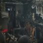 Kondisi bagian dalam rumah di Jalan Agung Perkasa, Tanjung Priok, Jakarta Utara, Rabu (13/5/2026), yang ludes terbakar hebat.