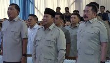 Presiden Prabowo Subianto tampak hadir didampingi pejabat tinggi negara saat menghadiri acara penyerahan hasil kerja Satgas Penertiban Kawasan Hutan di Kejaksaan Agung, Jakarta Selatan, Rabu (13/5/2026). Foto: Ist.