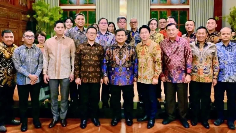 Presiden Prabowo Subianto menerima kunjungan kehormatan Menteri Pertahanan Jepang, H.E. Koizumi Shinjiro, di Kediaman Presiden, Kertanegara, Jakarta, Jumat (12/6/2026). Foto: Ist.
