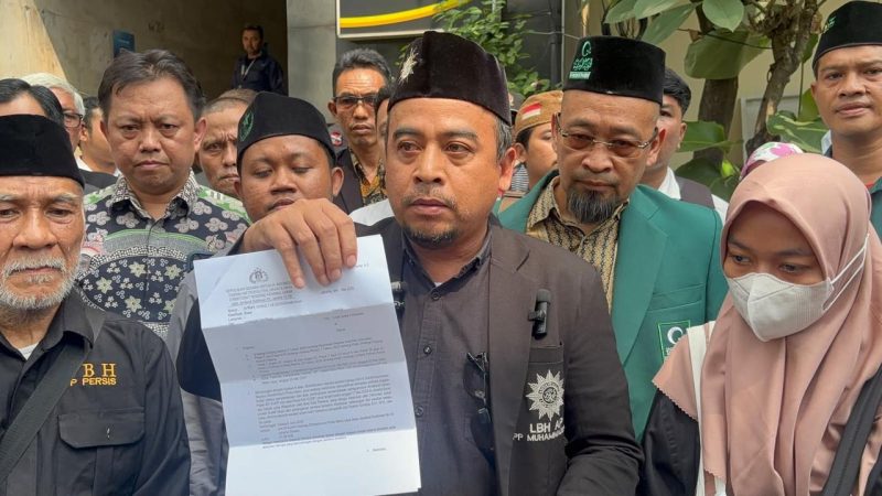Kuasa hukum Ilma Sani Fitriana, Gufroni di Polda Metro Jaya. Foto: Ist.