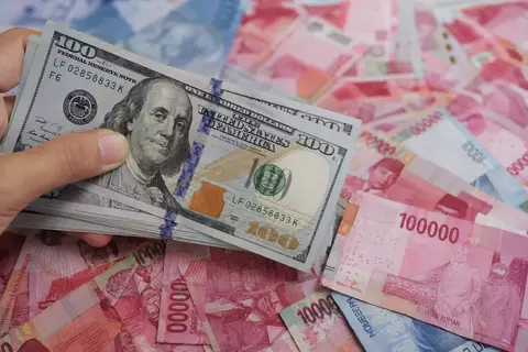 Nilai tukar rupiah ditutup menguat 128 poin atau sekitar 0,71 persen ke level Rp17.860 per dolar AS pada perdagangan, Jumat (12/6/2026). Foto: Ist.