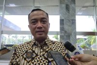 Menteri Sekretaris Negara Prasetyo Hadi memberikan keterangan kepada awak media di Kompleks DPR, Jakarta, Sabtu (6/6/2026). Ia menyatakan belum ada rencana segera mengisi jabatan Wakil Menteri Imigrasi dan Pemasyarakatan yang kosong pasca pemberhentian Silmy Karim akibat kasus korupsi besar-besaran. Foto: Ist.