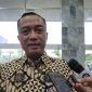 Menteri Sekretaris Negara Prasetyo Hadi memberikan keterangan kepada awak media di Kompleks DPR, Jakarta, Sabtu (6/6/2026). Ia menyatakan belum ada rencana segera mengisi jabatan Wakil Menteri Imigrasi dan Pemasyarakatan yang kosong pasca pemberhentian Silmy Karim akibat kasus korupsi besar-besaran. Foto: Ist.