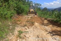 ​Akses Jalan Desa Alur Subur Kembali Normal Berkat Respons Cepat BPBD Dairi. (Foto:Ist) 