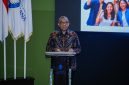 Wakil Menteri Ketenagakerjaan Afriansyah Noor memberikan pemaparan dalam Seminar Nasional Mercubuana Competency Network 2026 bertema Urgensi Sertifikasi Kompetensi bagi Mahasiswa dalam Menghadapi Dunia Kerja, di Jakarta, Senin (8/6/2026). Foto: Ist.