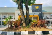 Tampak depan gedung Balai Besar Pelaksanaan Jalan Nasional Sumatera Utara (BBPJN Sumut). Lembaga ini didesak oleh Koordinator Riak Sumut, Amri Tambunan, untuk bertanggung jawab dan memberikan kompensasi kepada warga yang menjadi korban kecelakaan berulang akibat kondisi ruas jalan nasional Aek Kanopan–Rantau Prapat yang dikeruk namun belum diperbaiki, serta meminta perbaikan segera demi keselamatan pengguna jalan. Foto: GS