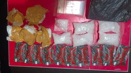 Sejumlah barang bukti yang disita Satresnarkoba Polres Labuhanbatu dalam pengungkapan kasus peredaran narkotika di lingkungan Lapas Kelas III Labuhan Bilik, Kabupaten Labuhanbatu, Selasa (16/6/2026). Foto: GS