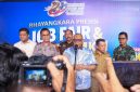 Wakil Menteri Ketenagakerjaan Afriansyah Noor memberikan sambutan resmi sekaligus membuka kegiatan Bhayangkara Presisi Job Fair dan Bazaar UMKM yang digelar Polda Jambi pada Senin, 22 Juni 2026. Foto: Ist.