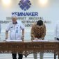 Penandatanganan Perjanjian Kerja Sama antara Kementerian Ketenagakerjaan melalui Politeknik Ketenagakerjaan dengan PT Huawei Tech Investment di kantor Sekretariat Jenderal Kemnaker, Jakarta, Selasa (23/6/2026). Foto: Ist.