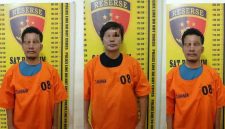 Foto : 3 tersangka pelaku pembunuhan Jaka Malau dI Taman Bunga