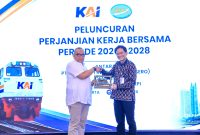 Penandatanganan dan peluncuran Perjanjian Kerja Bersama (PKB) antara PT Kereta Api Indonesia (Persero) dan Serikat Pekerja Kereta Api periode 2026–2028 di Jakarta, Jumat (26/6/2026). Foto: Ist.
