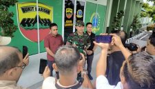 Komandan Kodim 0209/Labuhanbatu, Letkol Kav Hanung Kaptiaji, membantah informasi yang menyebut personel TNI AD melakukan pencurian atau perampasan ternak. Foto: GS
