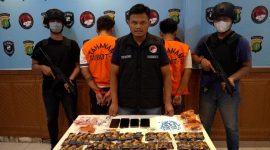 Direktorat Narkoba Polda Metro Jaya menggagalkan peredaran narkoba jenis etomidate dan ekstasi di wilayah Paseban, Jakarta Pusat (Jakpus). Foto: Ist.