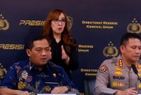 Dirreskrimum Polda Metro Jaya Kombes Iman Imanuddin memberikan keterangan dalam konferensi pers di Markas Polda Metro Jaya, Jakarta, Jumat (19/6/2026). Foto: Ist.