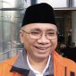 Yaqut Cholil Qoumas atau Gus Yaqut, mantan Menteri Agama yang kini menjadi tersangka kasus dugaan korupsi pengelolaan kuota haji periode 2023–2024. Ia saat ini menjalani pembantaran penahanan di rumah sakit karena mengalami gangguan saluran pencernaan yang memerlukan perawatan inap, sementara proses hukum dan penyidikan kasusnya tetap berjalan di bawah pengawasan ketat Komisi Pemberantasan Korupsi (KPK). Foto: Ist.