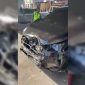 Tangkapan layar mobil warga ringsek usai ditabrak mobil oknum polisi yang terbakar cemburu di Kota Medan. Foto: Ist.