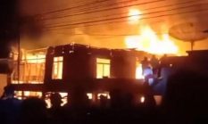 Rumah Orang Tua Mantan Pj Bupati Kerinci Ludes Terbakar, Armada Damkar Lokal Rusak Hambat Penanganan