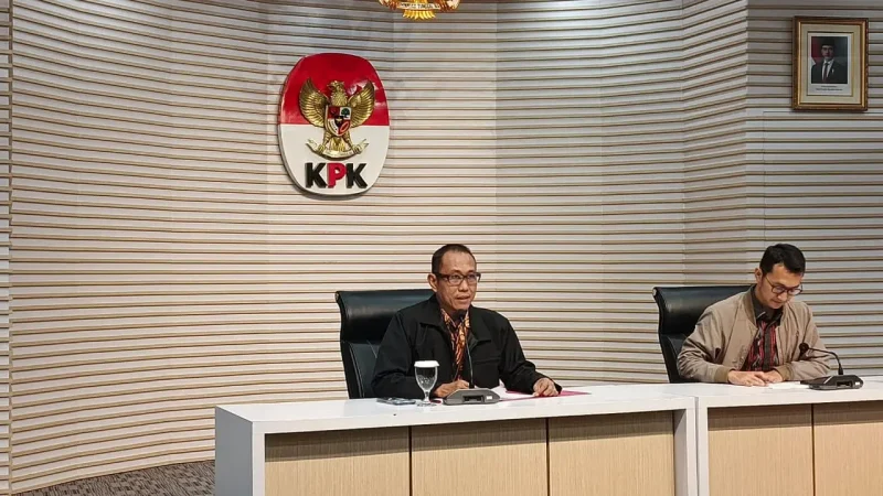 Konferensi pers penetapan tersangka dalam perkara dugaan suap proyek di Kabupaten Langkat Tahun Anggaran 2025-2026. Foto: Ist.