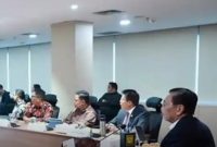 Suasana audiensi antara Ketua Dewan Ekonomi Nasional Luhut Binsar Panjaitan bersama delegasi Sekber Gokesu, pemuka agama, pegiat lingkungan, serta perwakilan masyarakat adat dan kepala daerah seputar Danau Toba, yang digelar di Kantor Dewan Ekonomi Nasional, Jakarta Pusat, Jumat (3/7/2026). Foto: Ist.