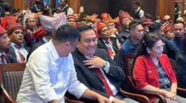 Punguan Simbolon Dohot Boruna Indonesia (PSBI) menggelar Rakernas ke-20 di Jakarta, Selasa (7/7/2026). Gubernur Sumut Bobby Nasution hadir dalam kegiatan yang dimotori oleh Ketum PSBI Effendi Simbolon tersebut.(Fotp:Ist) 