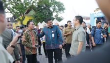 Bane Raja Manalu PDIP Dukung Bobby Berantas Pungli di Objek Wisata. (Foto:Ist) 
