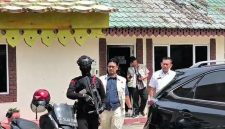 Foto: KPK saat menggeledah Dinas Pendidikan Langkat, Rabu(08/07/2026).