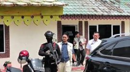 Foto: KPK saat menggeledah Dinas Pendidikan Langkat, Rabu(08/07/2026).