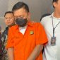 Don Ritto dilimpahkan ke Kejagung dengan tangan terborgol. Foto: Ist.
