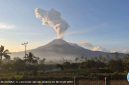 Gunung Lewotobi Laki-Laki di Kabupaten Flores Timur, Nusa Tenggara Timur (NTT), kembali erupsi pada Jumat (24/7/2026) pukul 06.39 Wita. Foto: PVMBG.