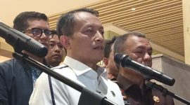Jaksa Agung Muda Bidang Pengawasan (Jamwas), Rudi Margono meminta maaf usai Febrie Adriansyah tak mengenakan rompi tahanan. Foto: Ist.