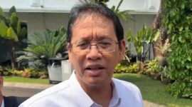 Menteri Keuangan, Purbaya Yudhi Sadewa sebelum mengikuti rapat terbatas di Kompleks Istana Kepresidenan, Jakarta, Kamis (23/7/2026). Foto: Ist.