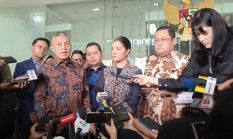 Nadiem Makarim Laporkan 4 Hakim ke KY: Tuduh Manipulasi Fakta Hingga Tidur Saat Sidang