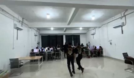 Bongkar Sindikat Cinta Palsu