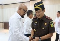 Rudi Margono (kanan) ditunjuk jadi Plt Jampidsus gantikan Febrie Adriansyah. Foto: Ist.