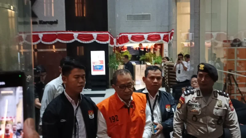 KPK Tahan Eks Kakanwil Terkait Kasus Gratifikasi Rp 20,7 Miliar. Foto: Ist.