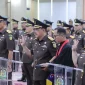 Prosesi pelantikan dan pengambilan sumpah 15 Kepala Kejaksaan Tinggi beserta sejumlah pejabat Eselon II lingkungan Kejaksaan Republik Indonesia, yang dipimpin langsung oleh Jaksa Agung Sanitiar Burhanuddin di Aula Lantai 11 Gedung Utama Kejaksaan Agung, Selasa (11/8/2026). Foto: Ist.
