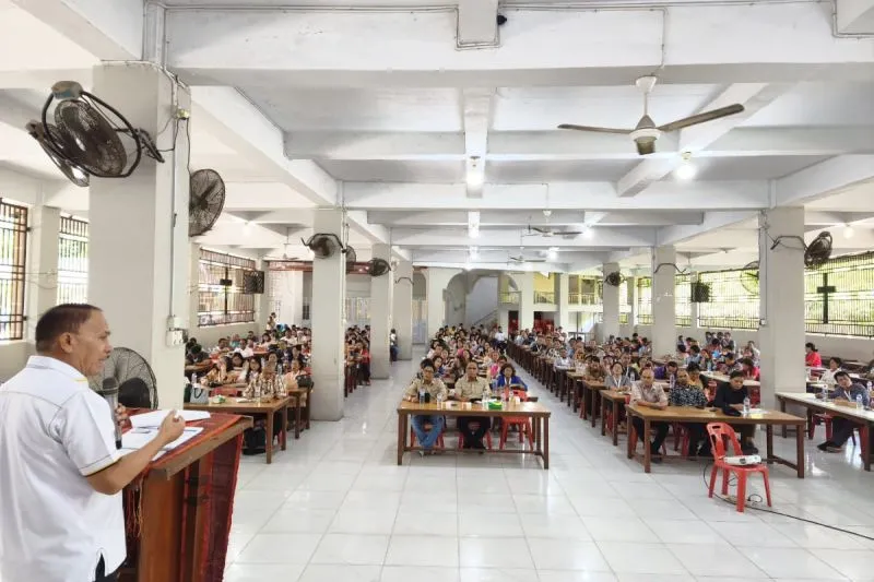 Ket. Foto : Maruli Siahaan, Anggota DPR-RI saat memberikan Sosialisasi P5HAM